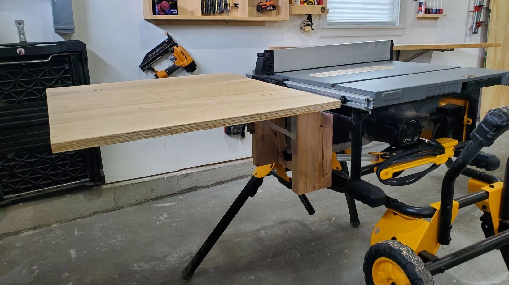 DeWalt DWE7491 Table Saw 1 Year Review